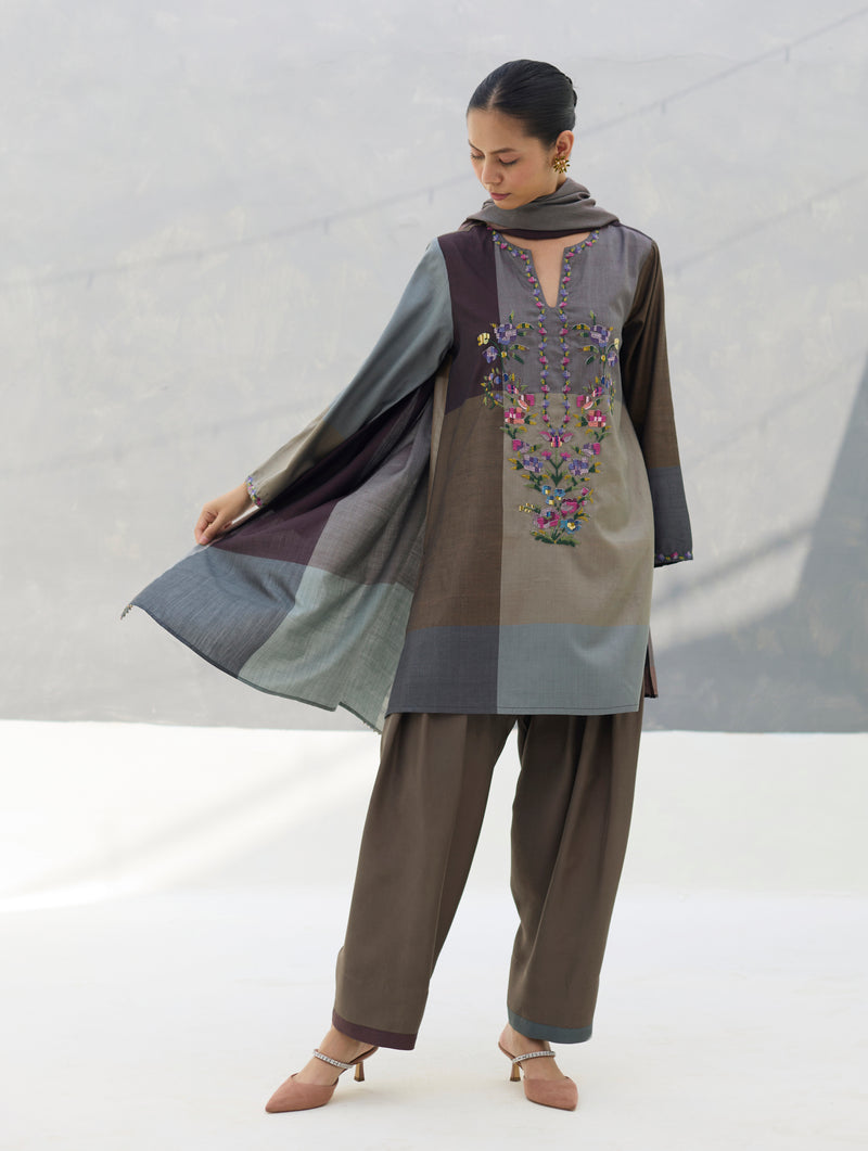 Athiya Hand-Embroidered Short Kurta - Taupe Grey