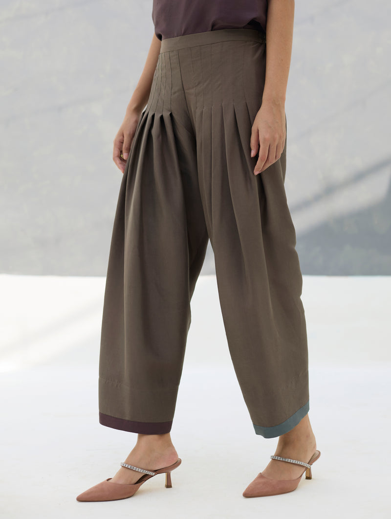 Athiya Hand-Embroidered Kurta Set - Taupe Grey