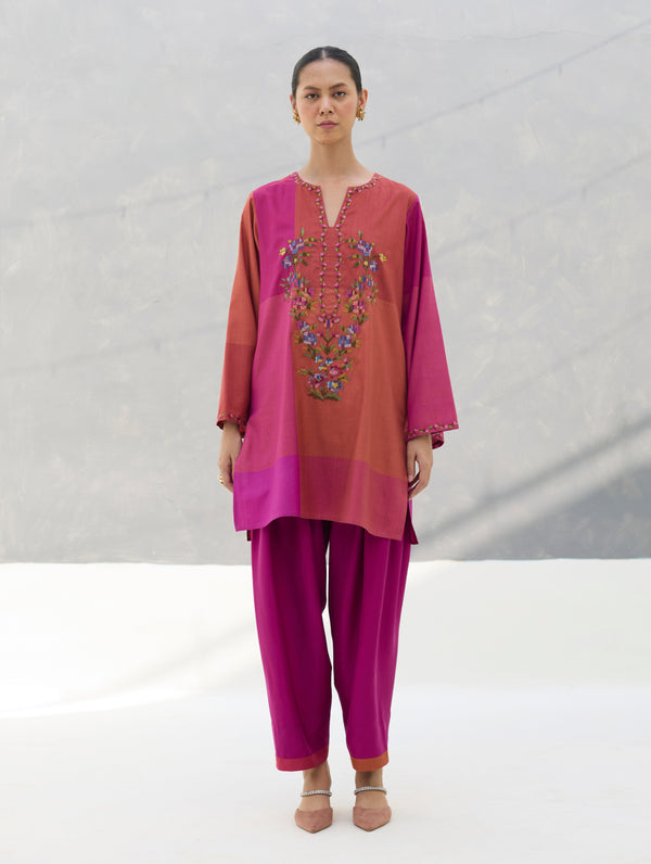 Athiya Hand-Embroidered Kurta Set - Rose