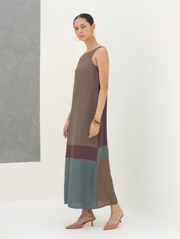 Darri Hand-Embroidered Overlay with Mulberry Silk Dress - Taupe Grey