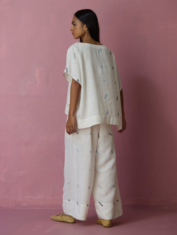 Kanni Hand-Embroidered Jamdani Co-ord Set - Ivory