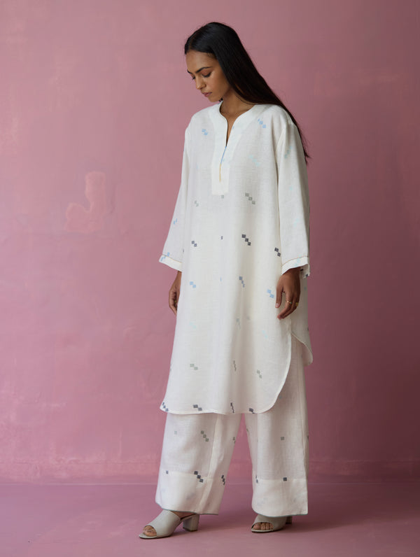 Ikara Jamdani Linen Kurta Set - Ivory