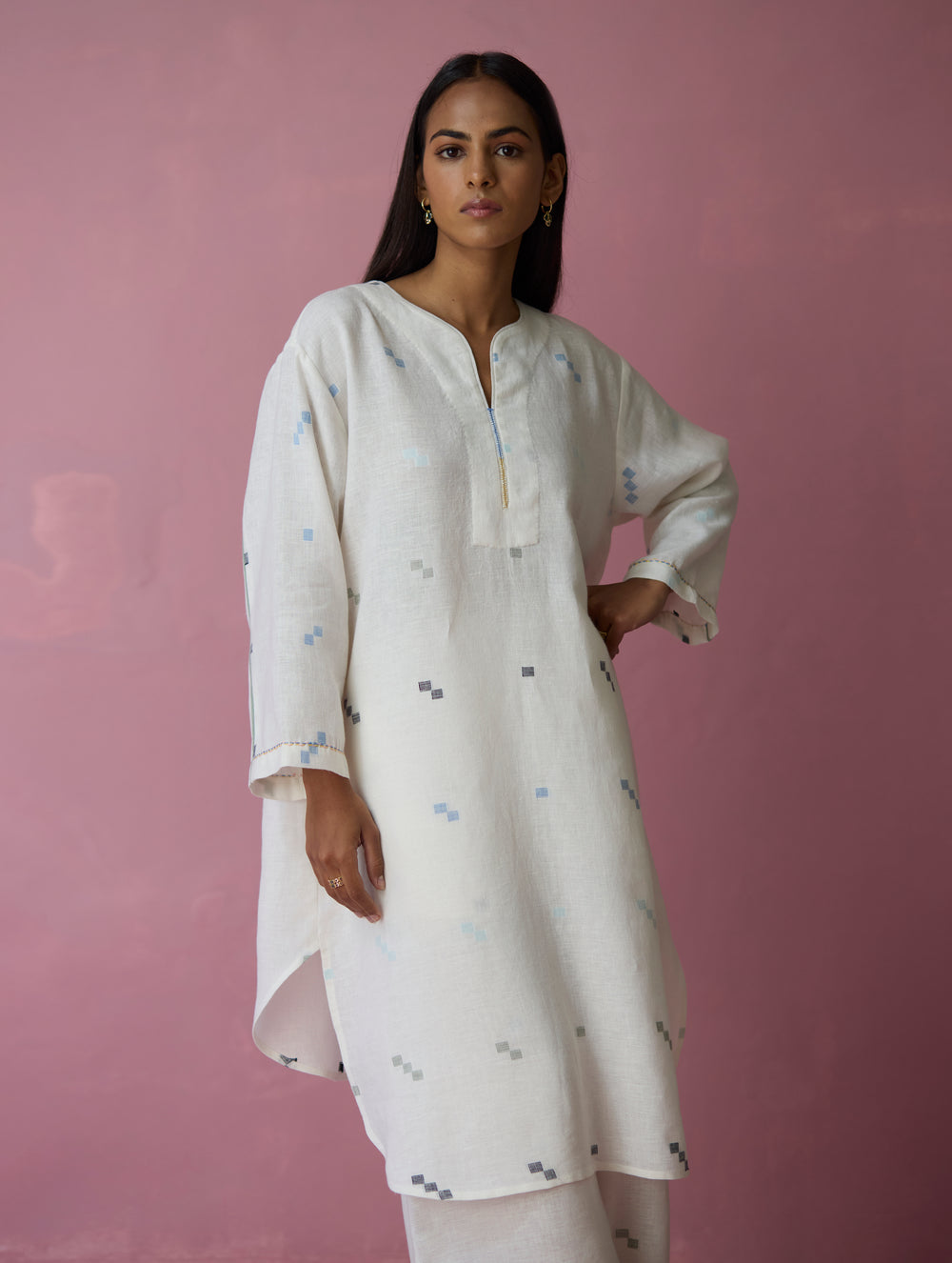 Ikara Jamdani Linen Kurta - Ivory