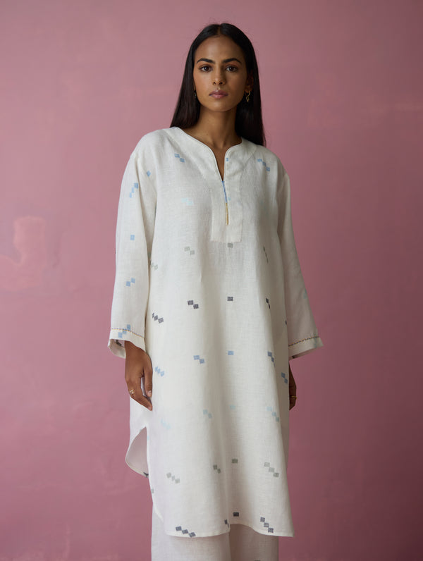 Ikara Jamdani Linen Kurta Set - Ivory