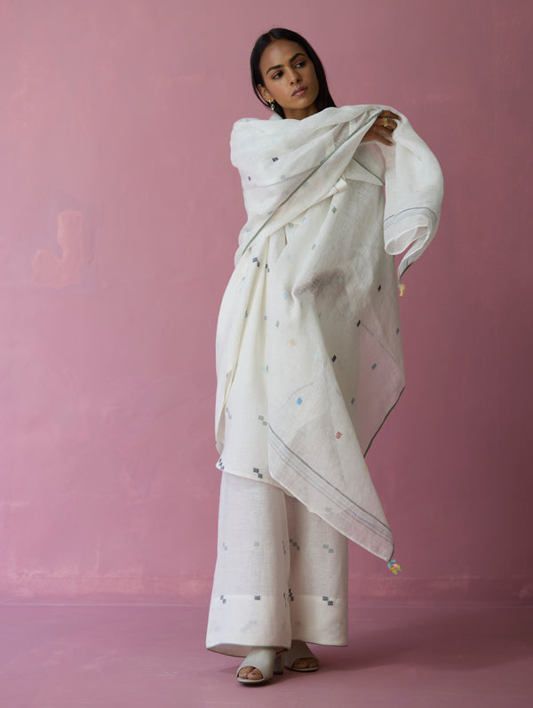 Ikara Jamdani Linen Kurta Set - Ivory