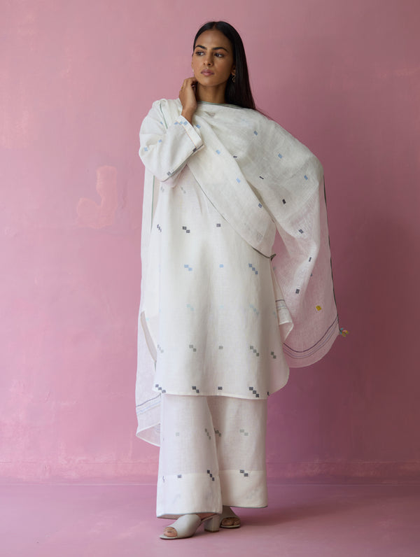 Ikara Jamdani Linen Kurta Set - Ivory