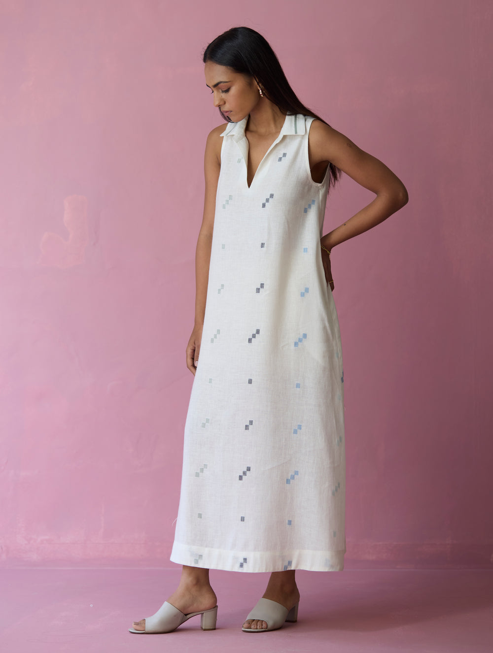 Cara Collared Jamdani Linen Dress - Ivory