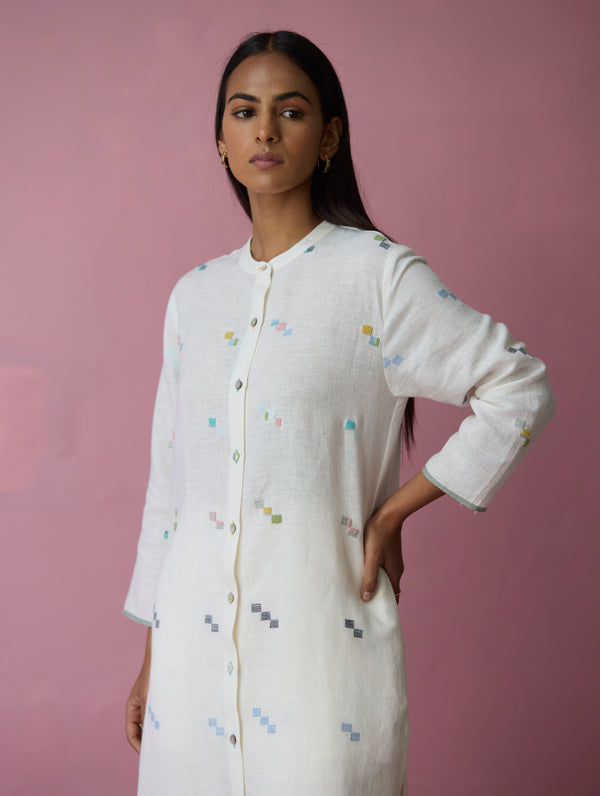 Miel Hand-Embroidered Jamdani Linen Kurta Set - Ivory
