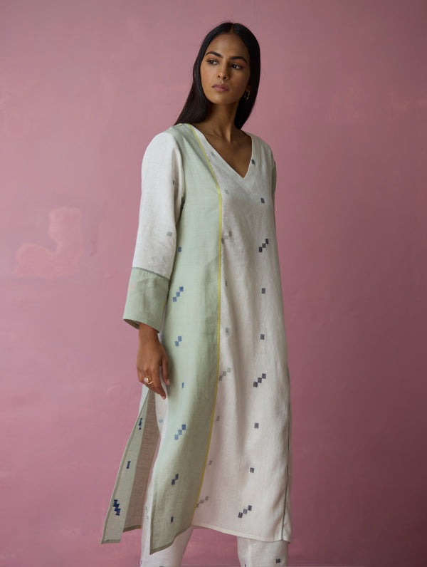Siza Jamdani Linen Colour-Block Kurta Set