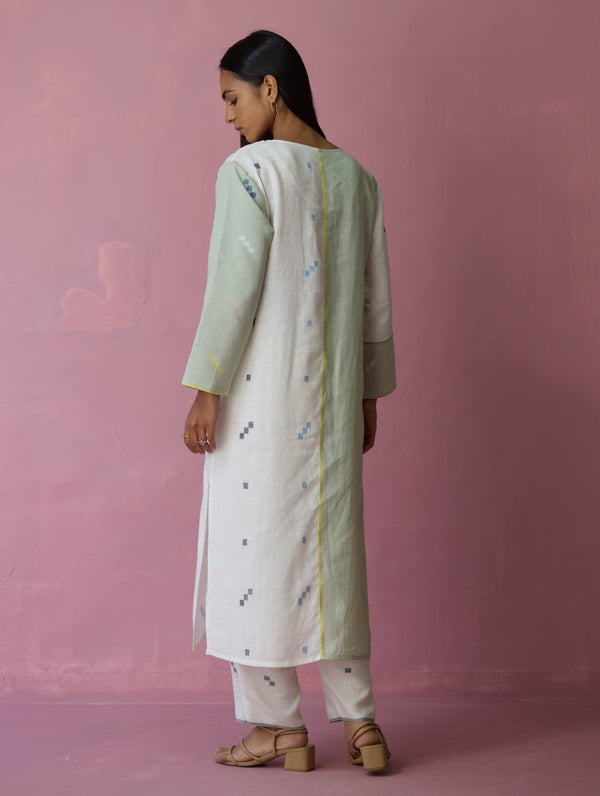Siza Jamdani Linen Colour-Block Kurta Set