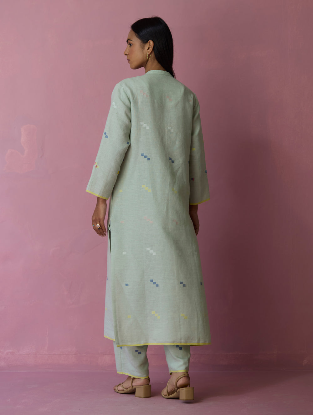 Miel Hand-Embroidered Jamdani Linen Shirt Kurta - Aqua