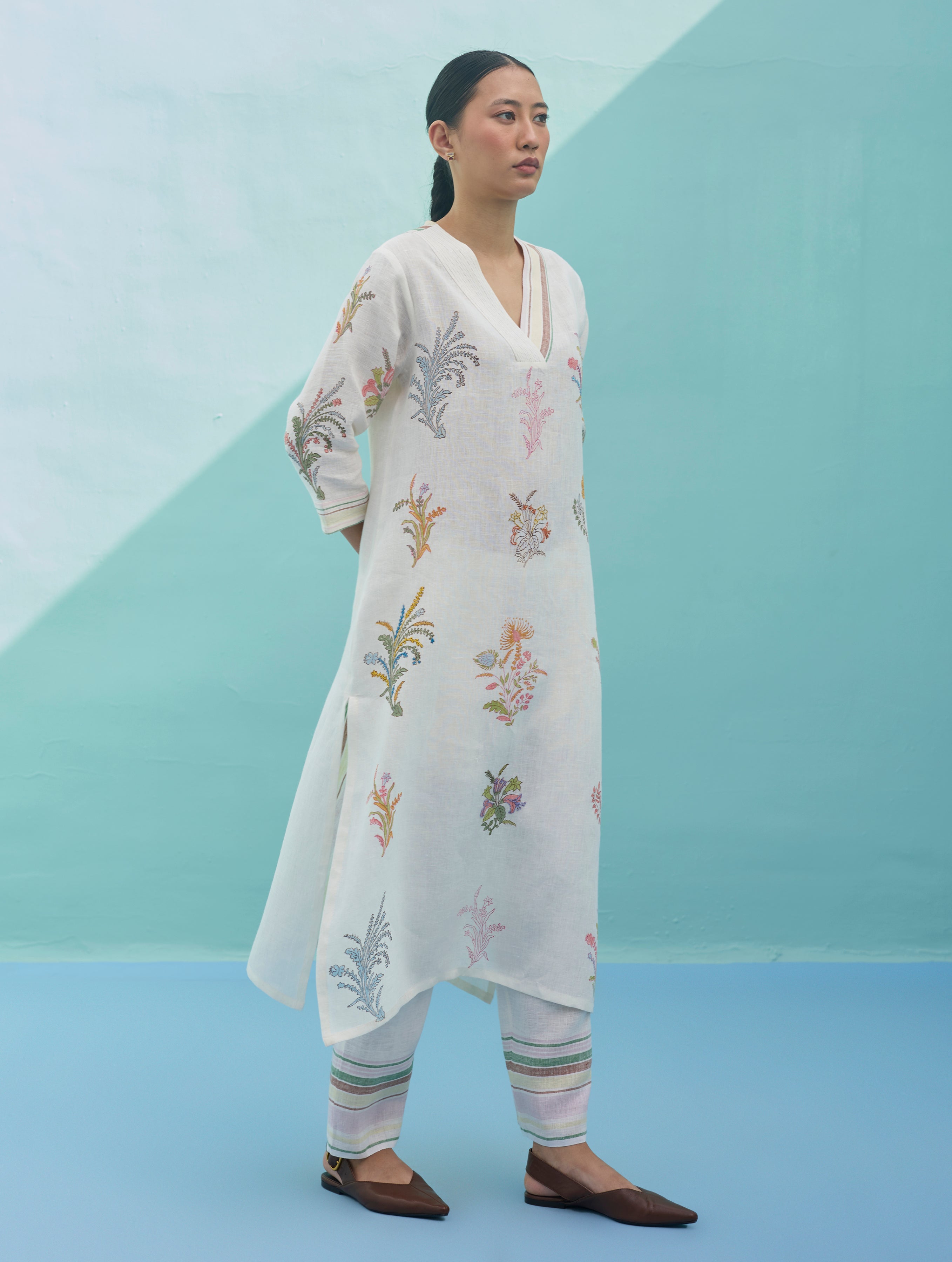 Zura Floral Block-Printed Embroidered Kurta Set - Ivory