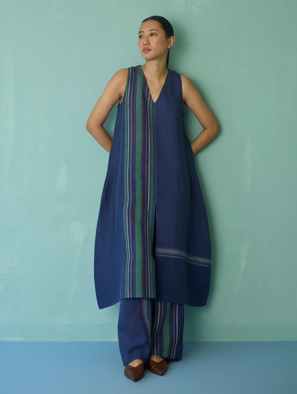 Vanya Border Linen Sleeveless Kurta - Indigo