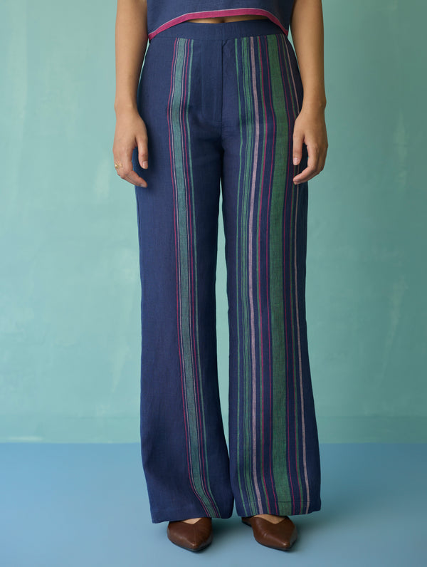 Vanya Border Linen Sleeveless Kurta Set - Indigo