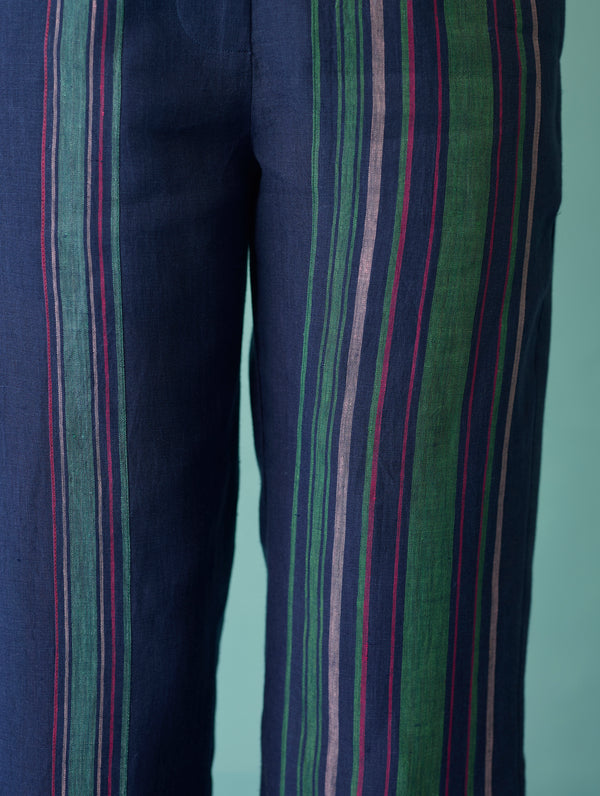 Vanya Border Linen Sleeveless Kurta Set - Indigo