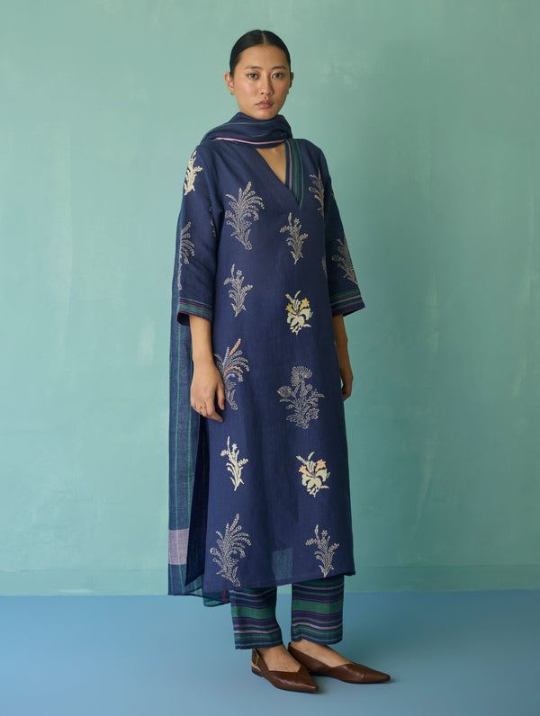 Zura Floral Block Printed Embroidered Kurta Set - Indigo