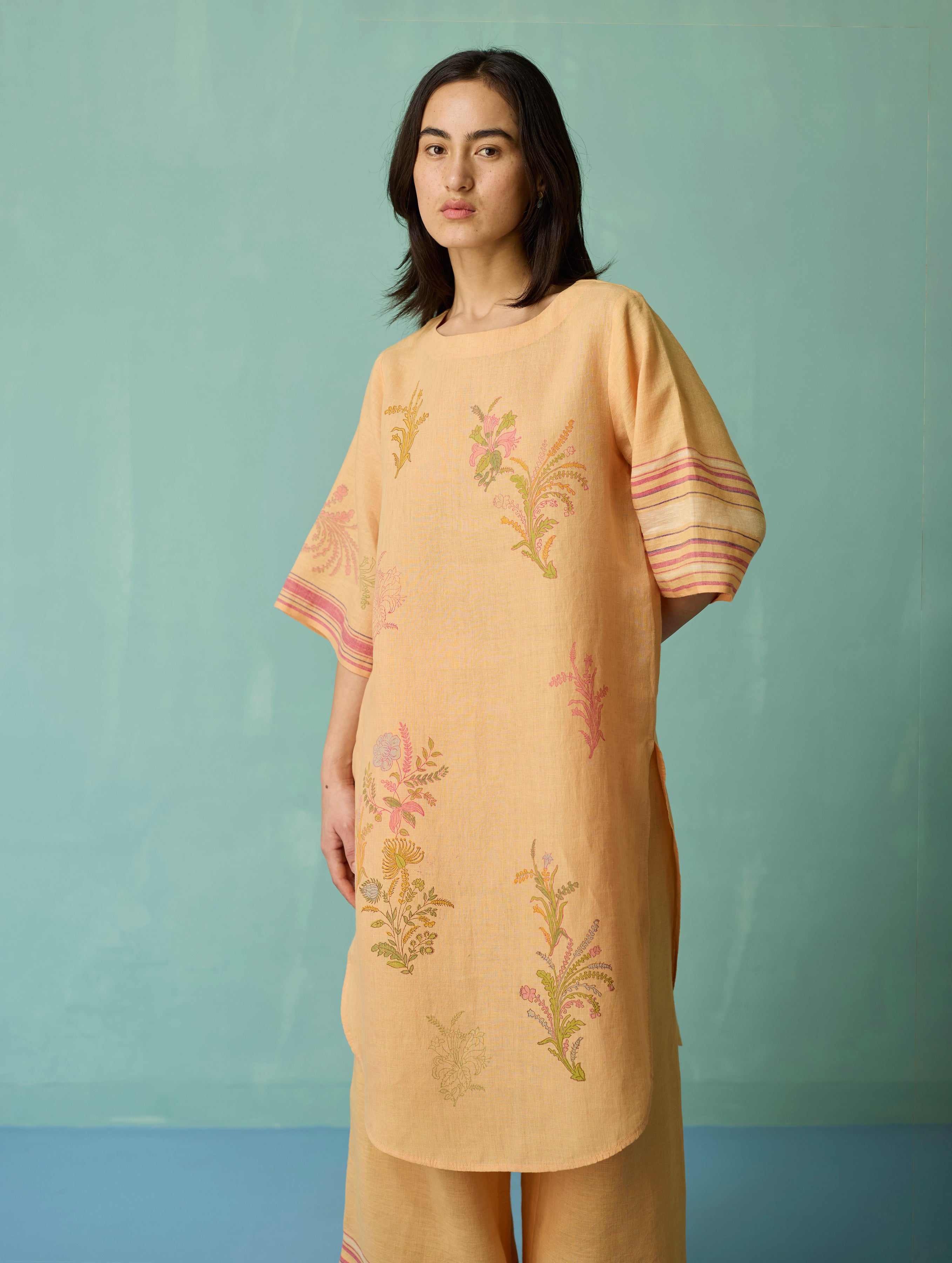 Nami Floral Block-Printed Curved Hem Kurta Set - Apricot