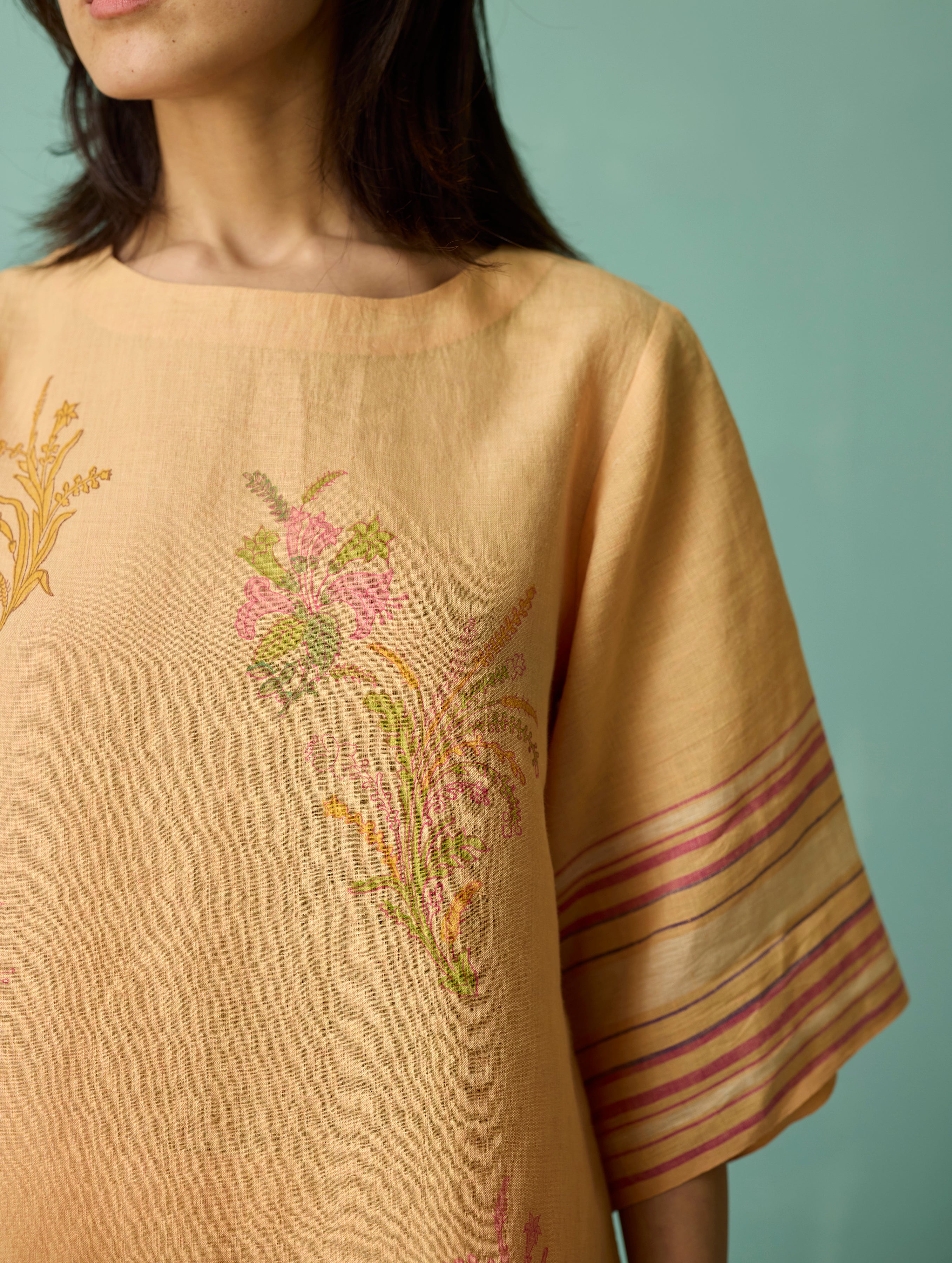 Nami Floral Block-Printed Curved Hem Kurta - Apricot
