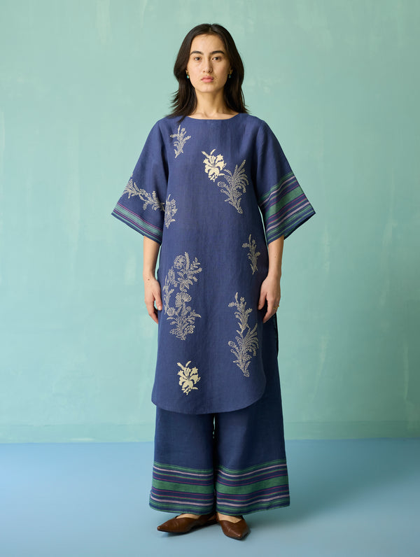 Nami Floral Block-Printed Curved Hem Kurta Set - Indigo