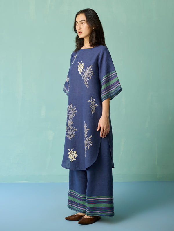 Nami Floral Block-Printed Curved Hem Kurta - Indigo