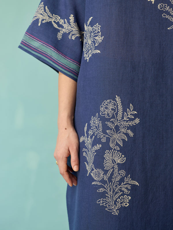 Nami Floral Block-Printed Curved Hem Kurta Set - Indigo