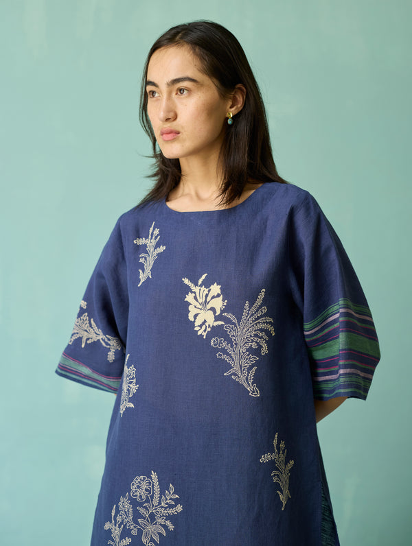 Nami Floral Block-Printed Curved Hem Kurta Set - Indigo