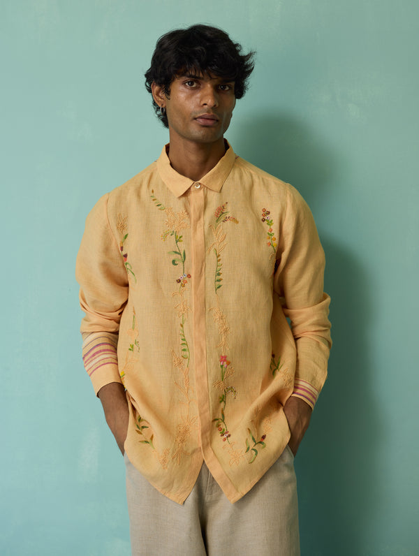 Sid Hand-Embroidered Floral Shirt - Apricot