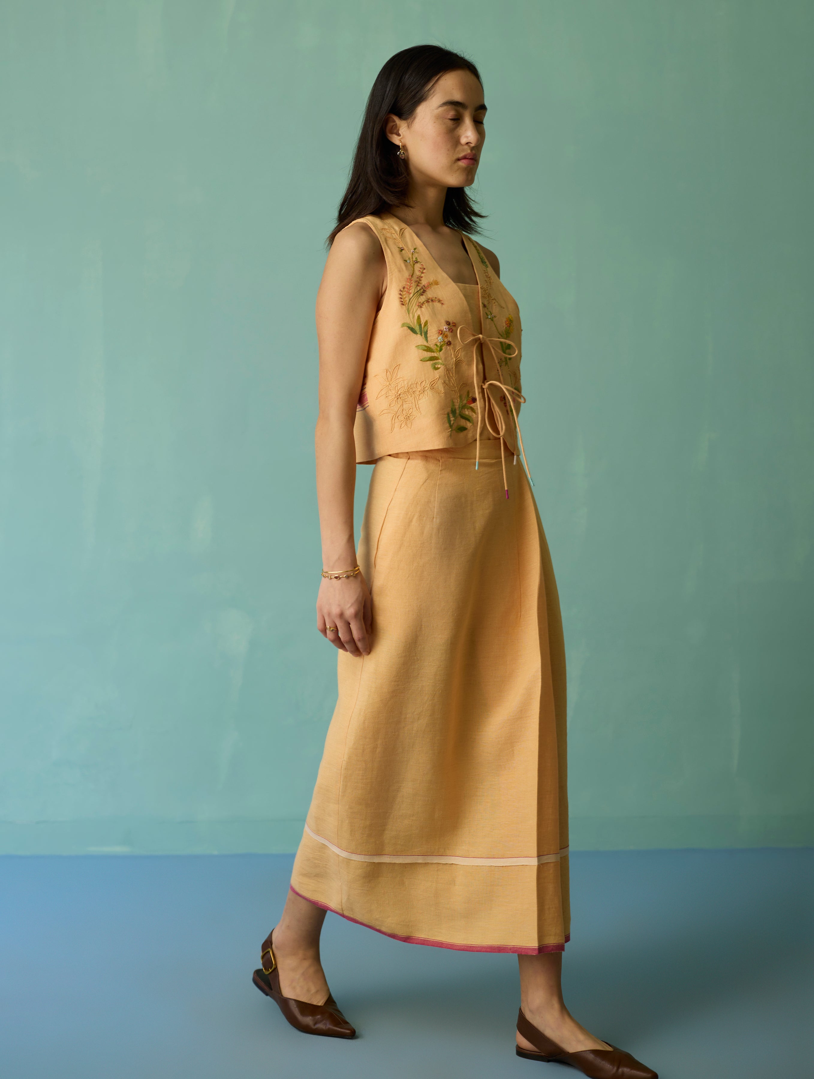 Eon Hand-Embroidered Floral Vest Co-ord Set - Apricot