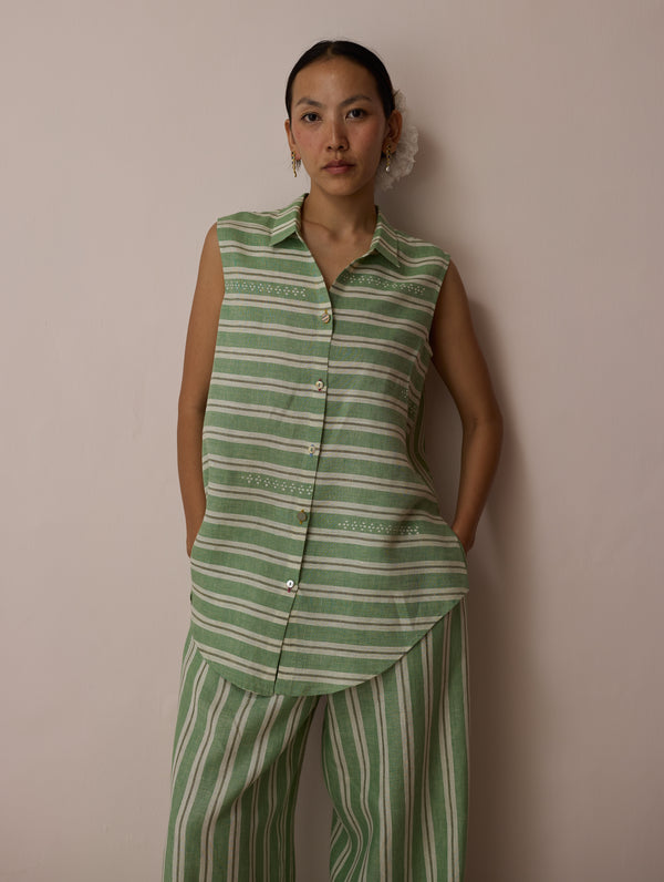 Ello Sleeveless Block-Printed Linen Shirt - Fern
