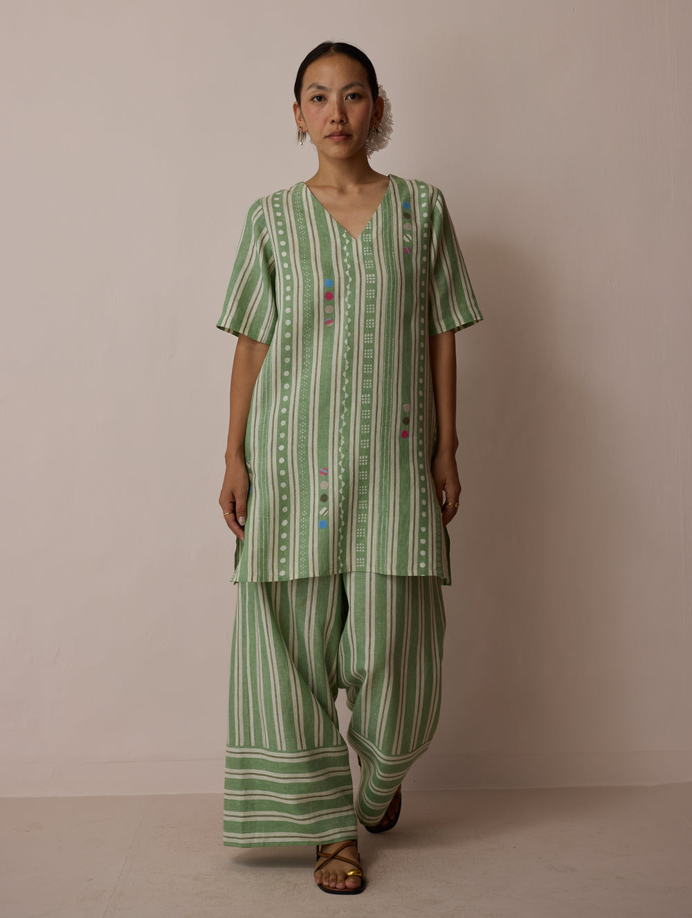 Selle Linen Applique Kurta Set - Fern