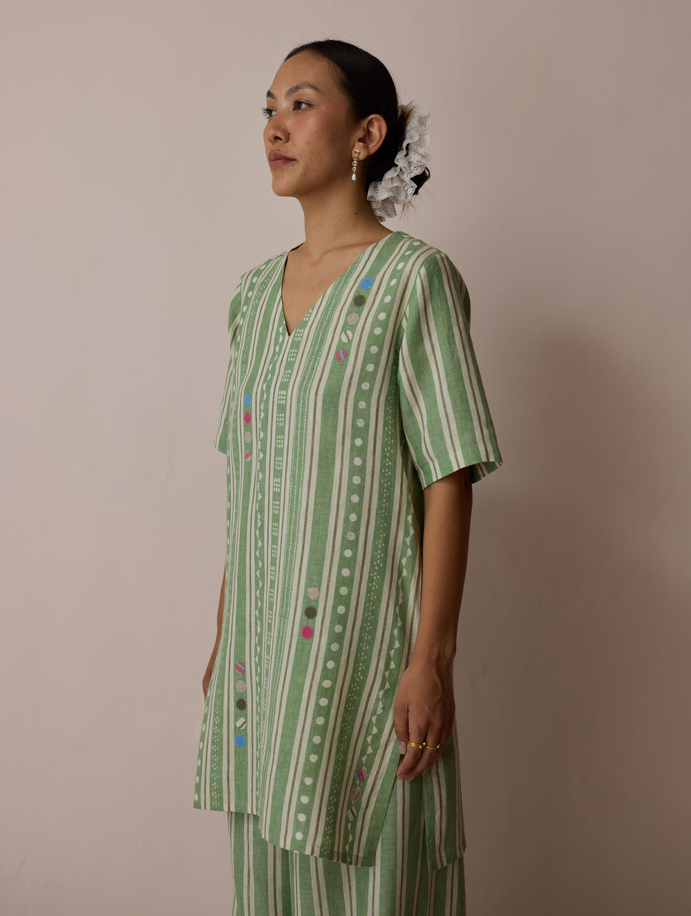 Selle Linen Stripe Applique Kurta - Fern