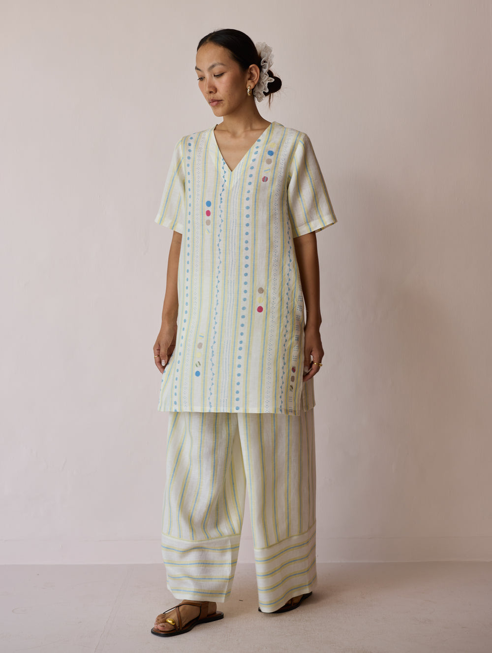 Selle Linen Applique Kurta Set - Ivory