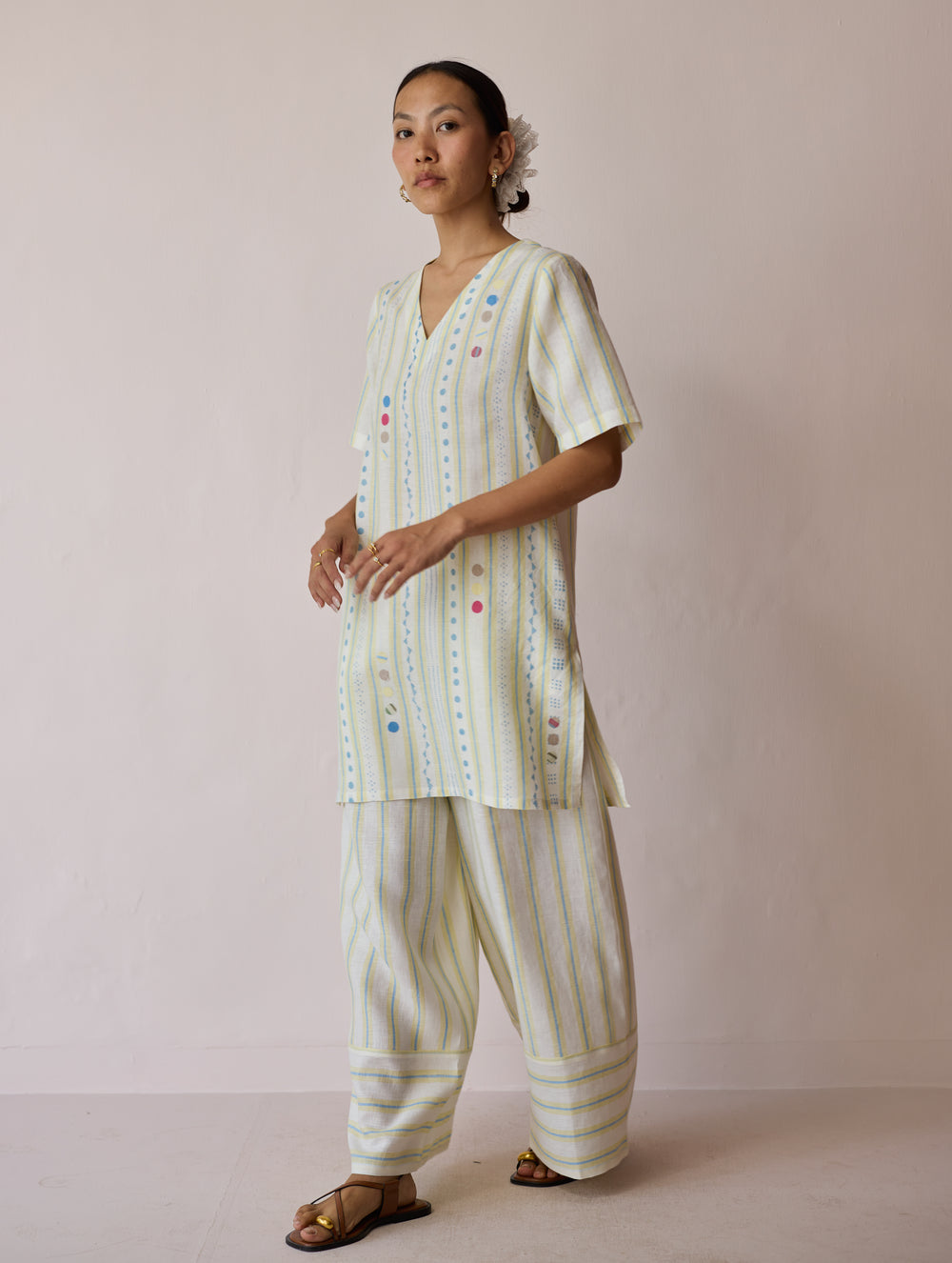 Selle Linen Applique Kurta Set - Ivory