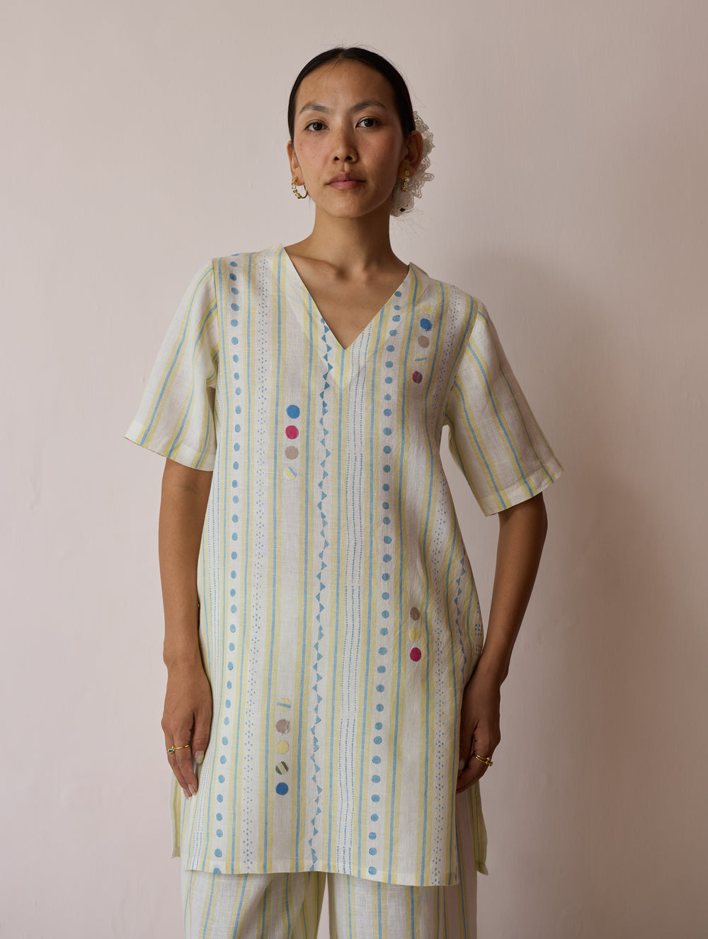 Selle Linen Stripe Applique Kurta - Ivory