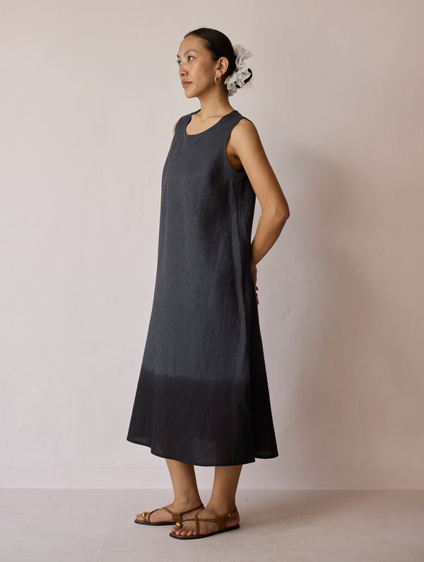 Kalon Ombre Linen Dress - Charcoal