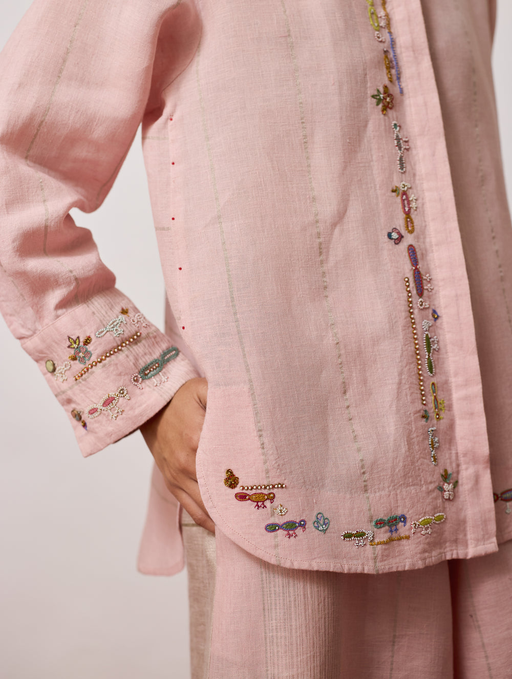 Hanat Hand-Embroidered Bird Shirt - Pink