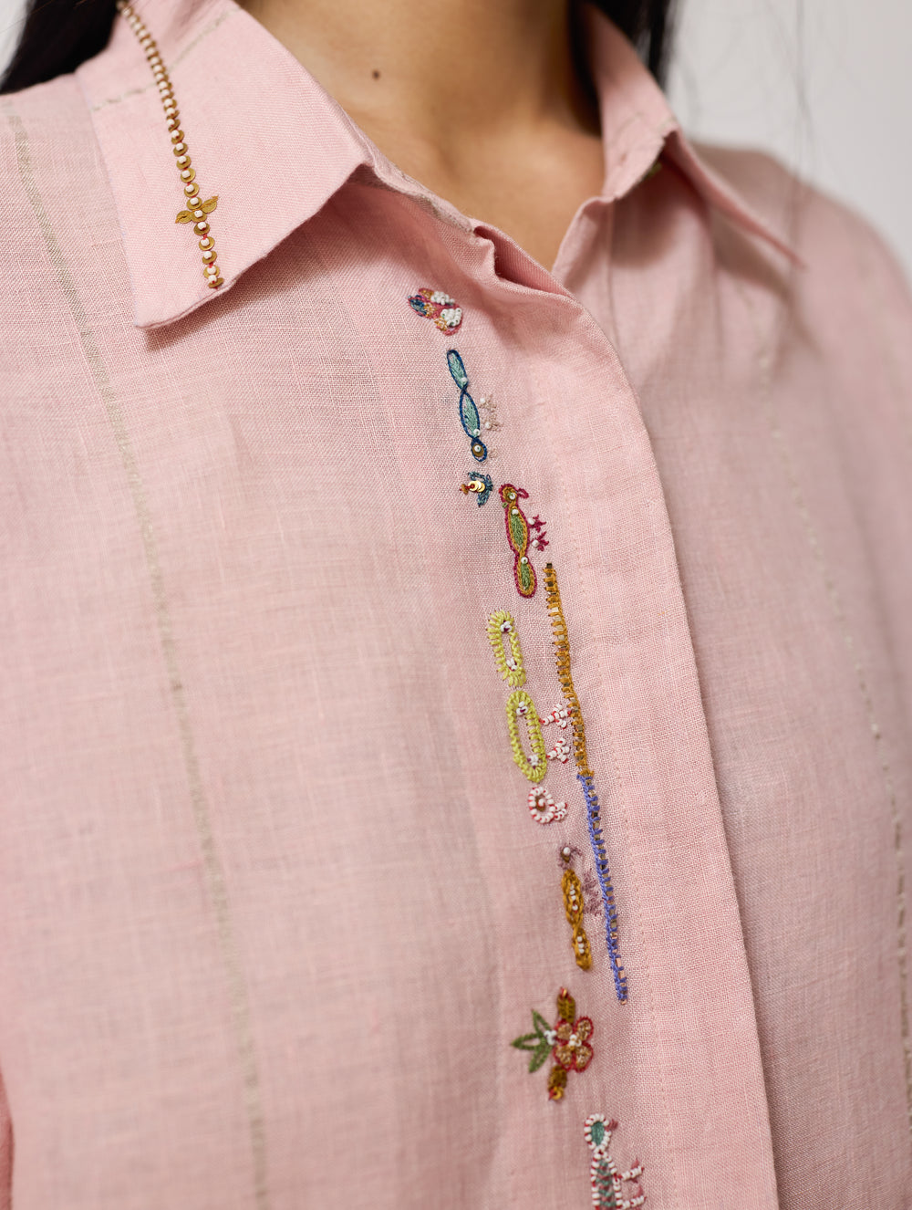 Hanat Hand-Embroidered Bird Shirt - Pink