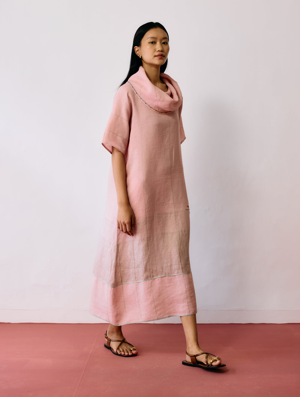 Zaran Cowl Neck Metallic Dress - Pink