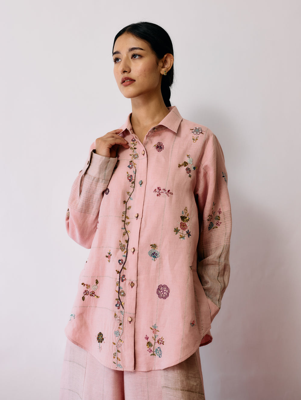Mansa Floral Hand-Embroidered Shirt - Pink