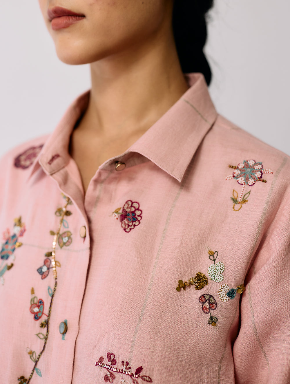 Mansa Floral Hand-Embroidered Shirt - Pink
