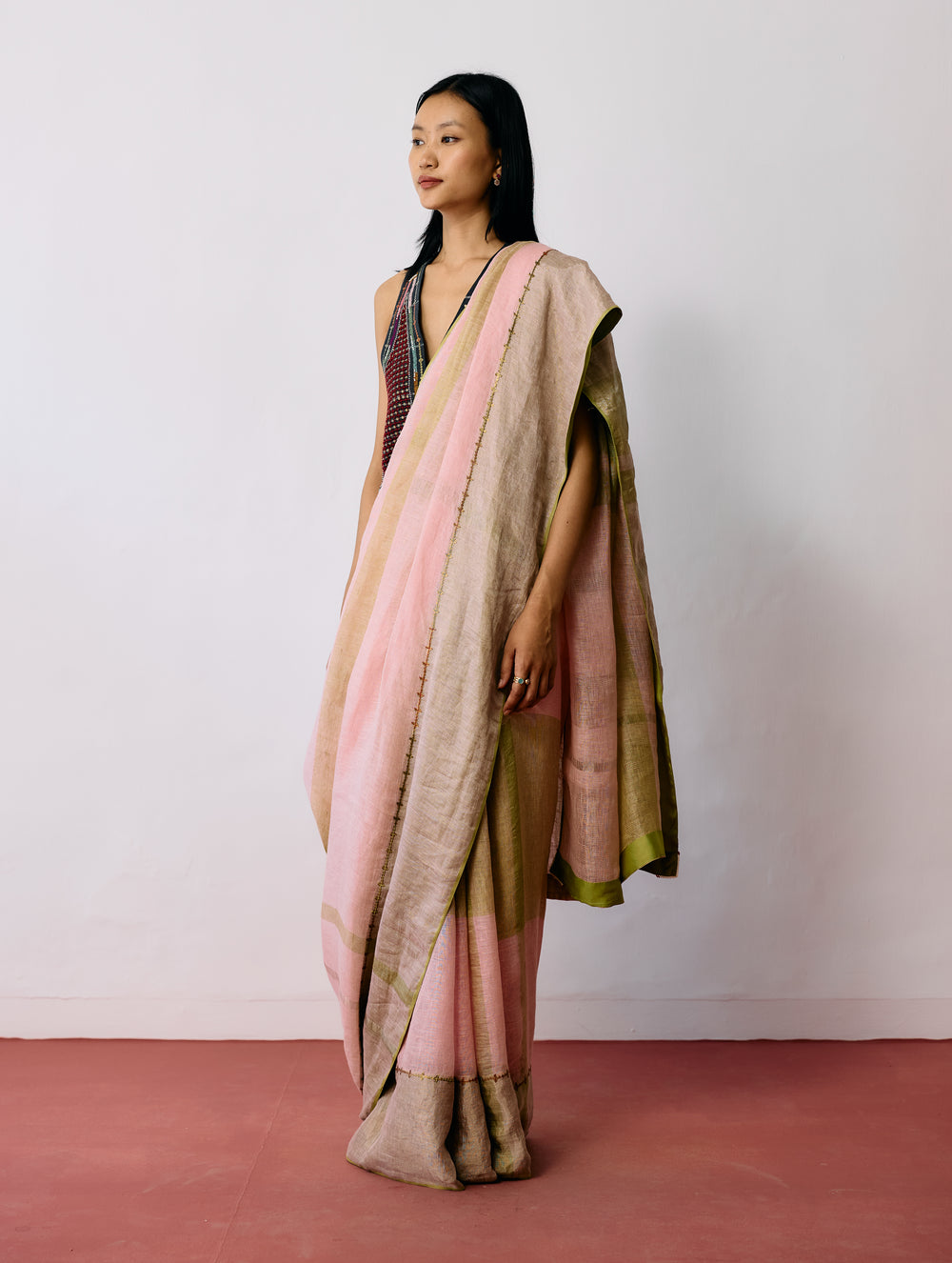 Afra Metallic Handloom Linen Saree - Metallic Pink