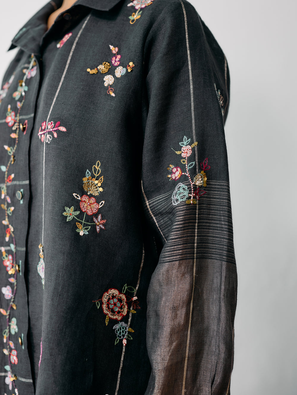 Mansa Floral Hand-Embroidered Shirt - Charcoal