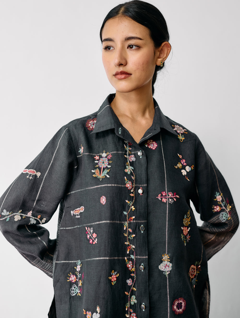 Mansa Floral Hand-Embroidered Co-ord - Charcoal