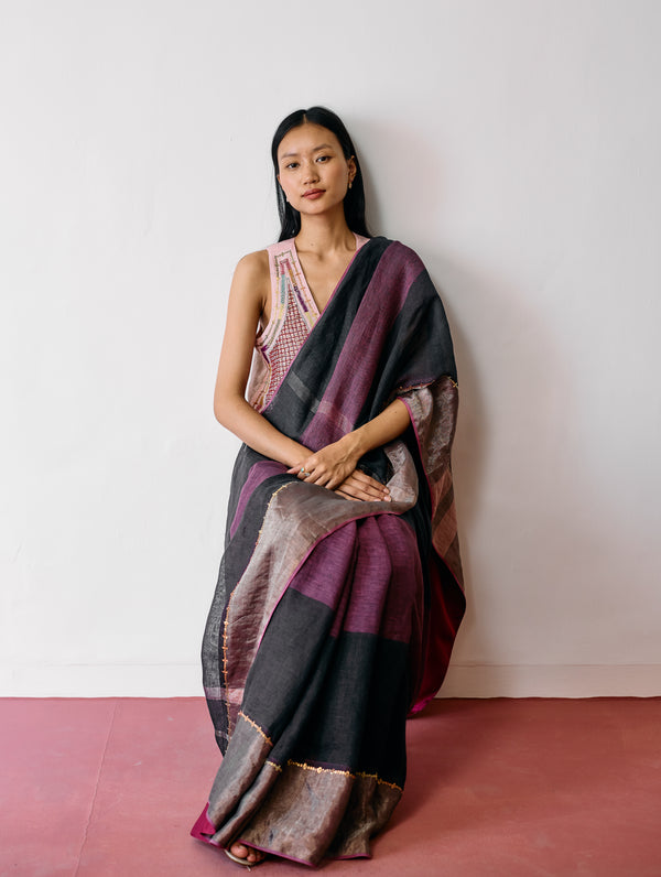Afra Metallic Handloom Linen Saree - Metallic Charcoal