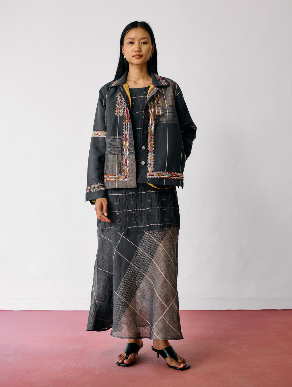 Dana Pintuck & Pleat Sleeveless Co-ord - Charcoal