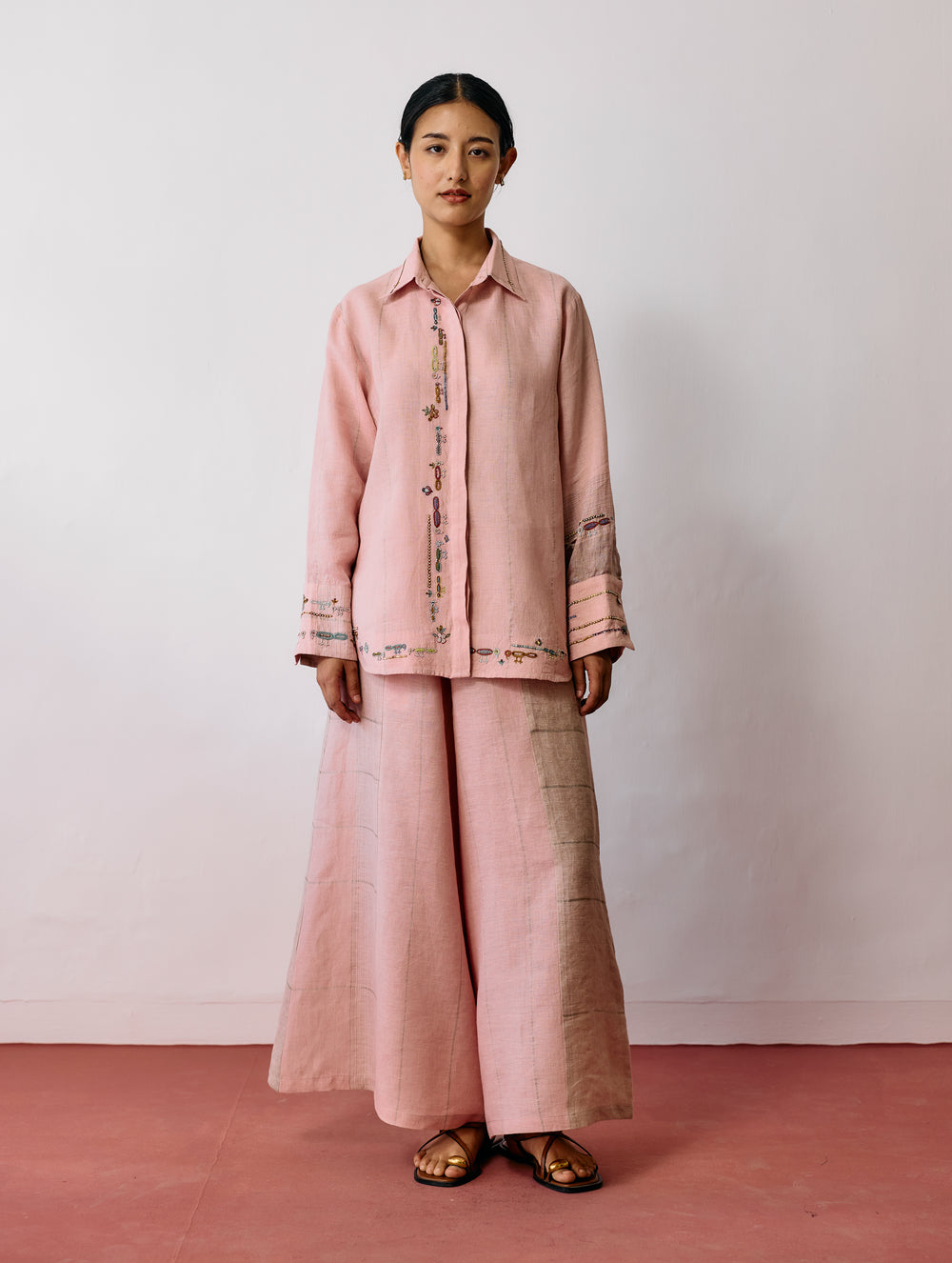 Hanat Hand-Embroidered Bird Co-ord - Pink