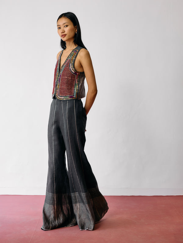 Kaya Hand-Embroidered Co-ord - Charcoal
