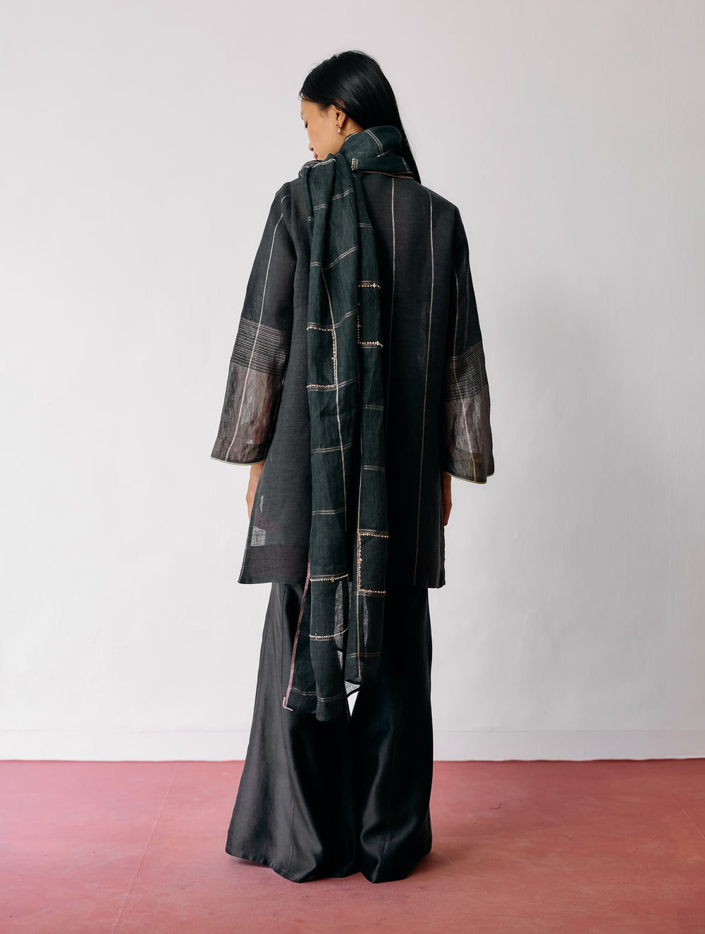Mora Hand-Embroidered Metallic Linen Dupatta - Charcoal
