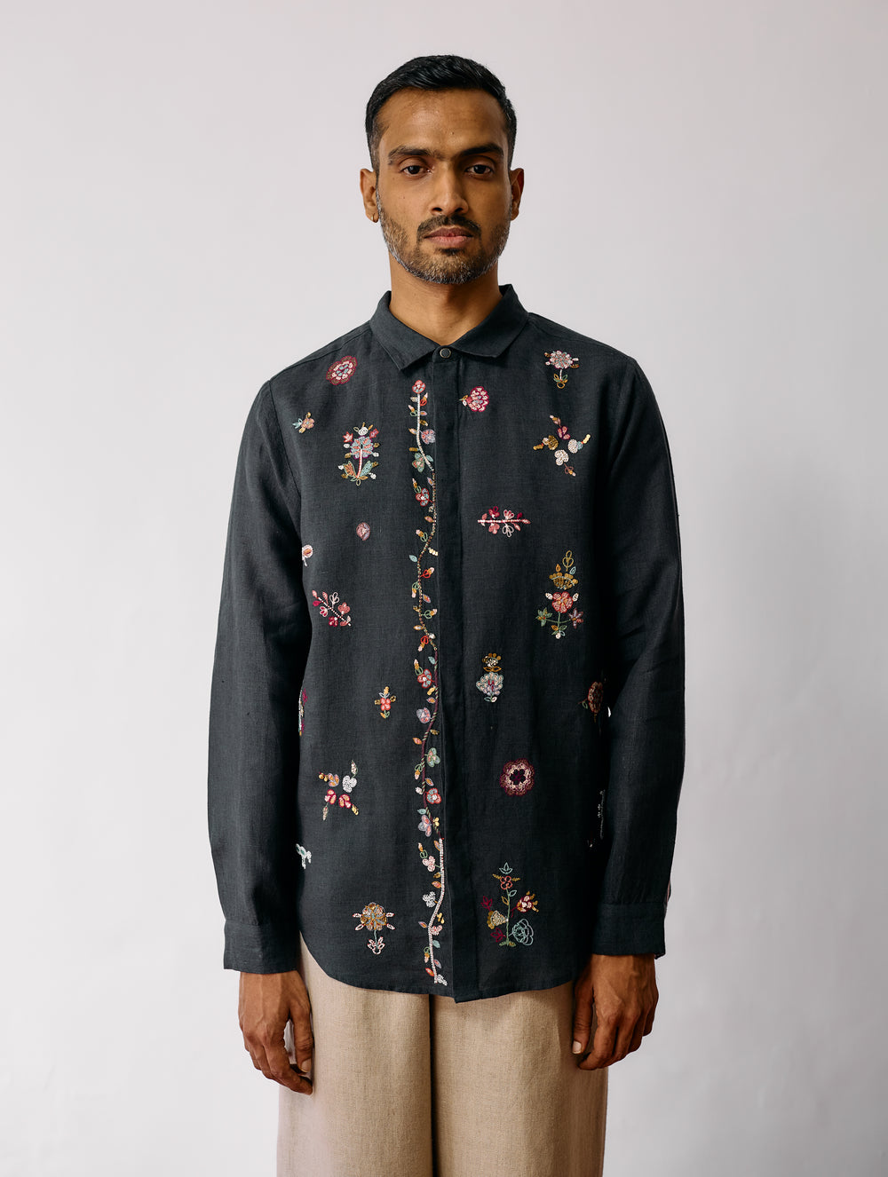 Zai Floral Hand-Embroidered Shirt - Charcoal