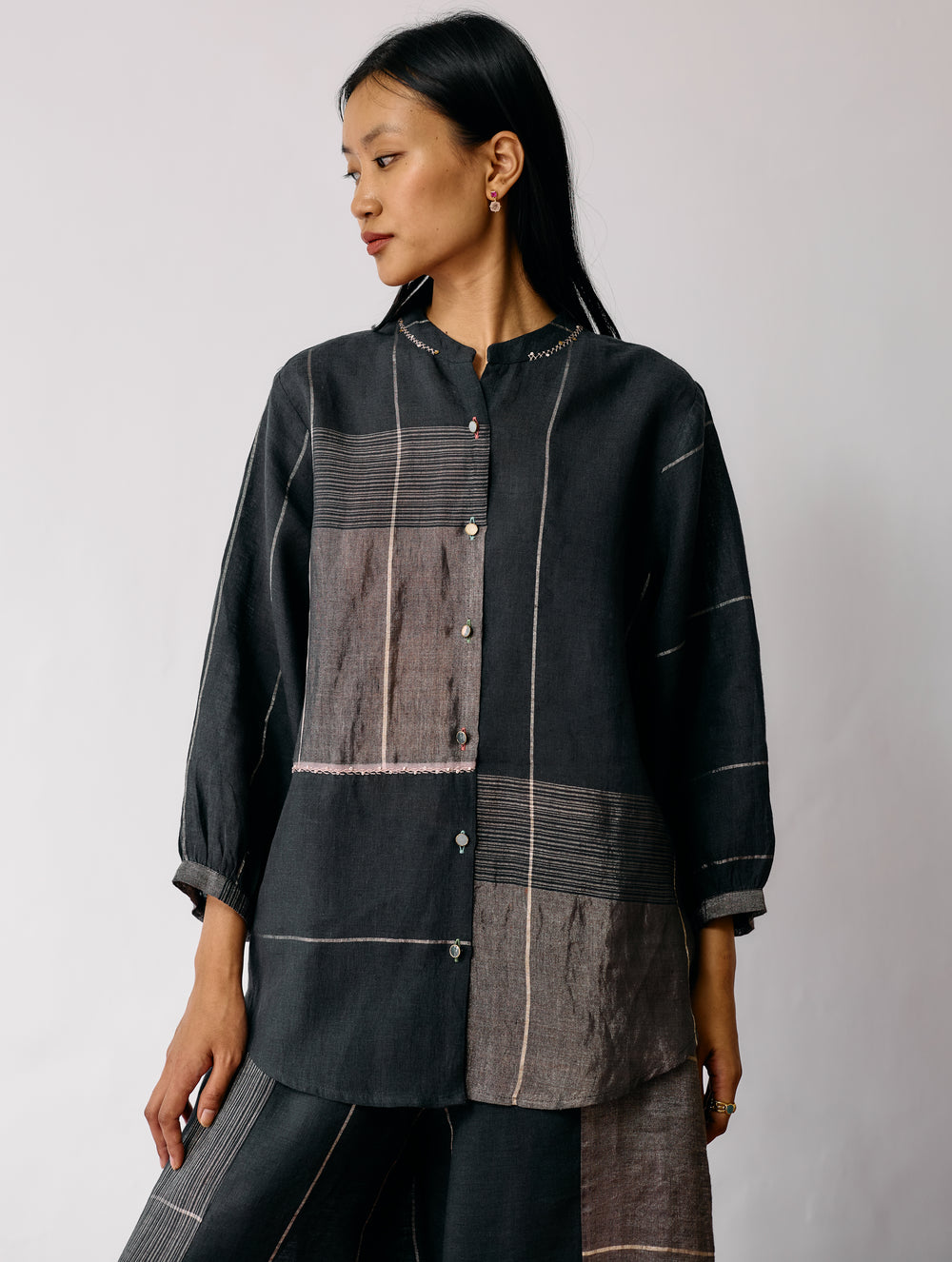 Rin Metallic Linen Shirt - Charcoal